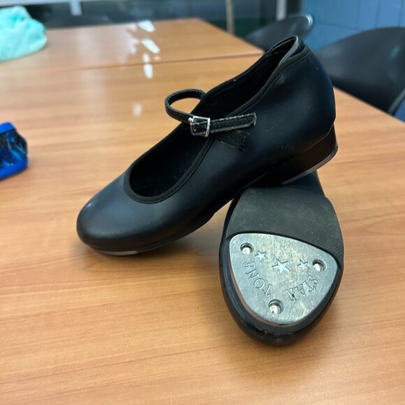 Girls Size 13M black Danznmotion heel tap shoes - Picture 3 of 3